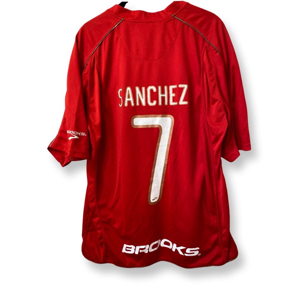 Brooks Sanchez Chilean de Futbol Jersey Size L